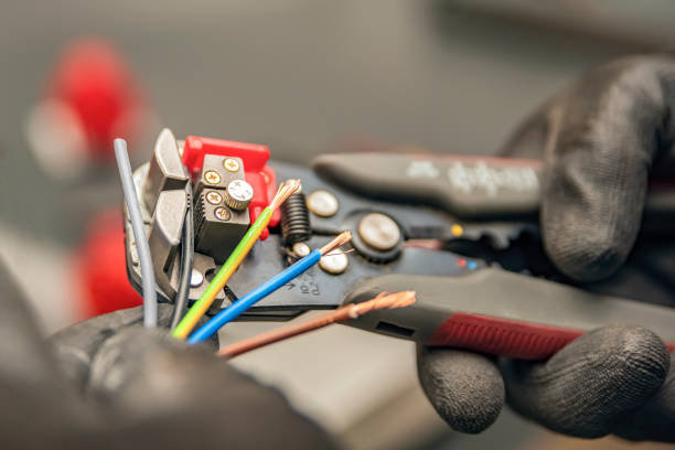 Best Affordable Electrician  in Centennial Park, AZ